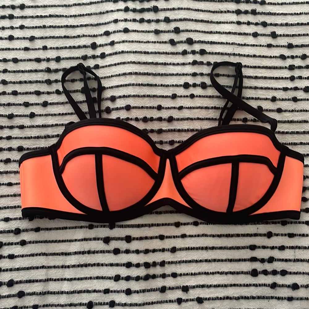 Triangl bikini top M